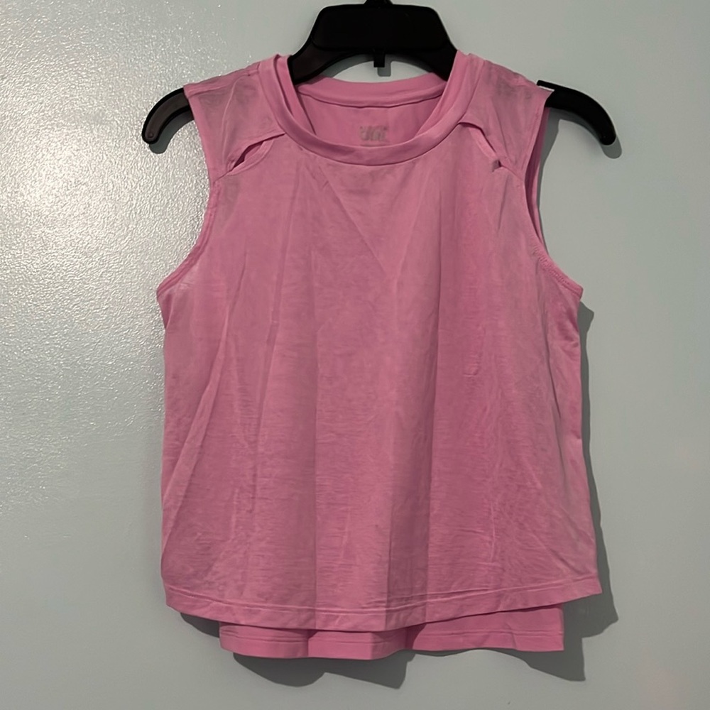 Athleta Girl shirt